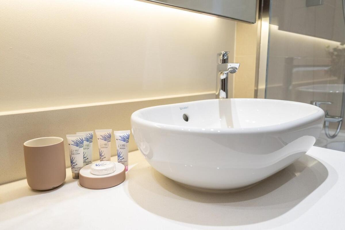 Apartment Elegant Getaway 2-bedroom In Creek Harbour *