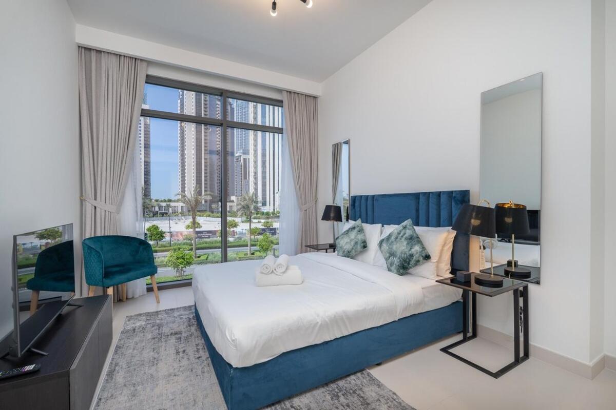 Apartment Elegant Getaway 2-bedroom In Creek Harbour Dubai