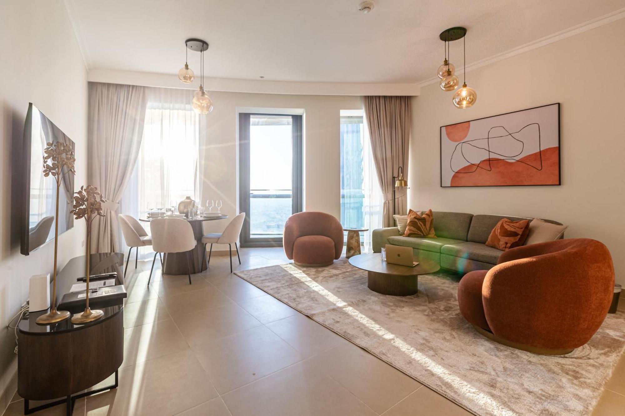 Mall Direct Connection - Burj Vista Apartment