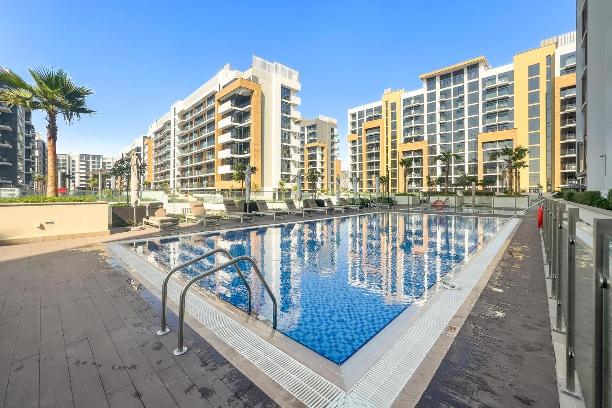 Apartment Azizi Riviera 24 Community View Dubai