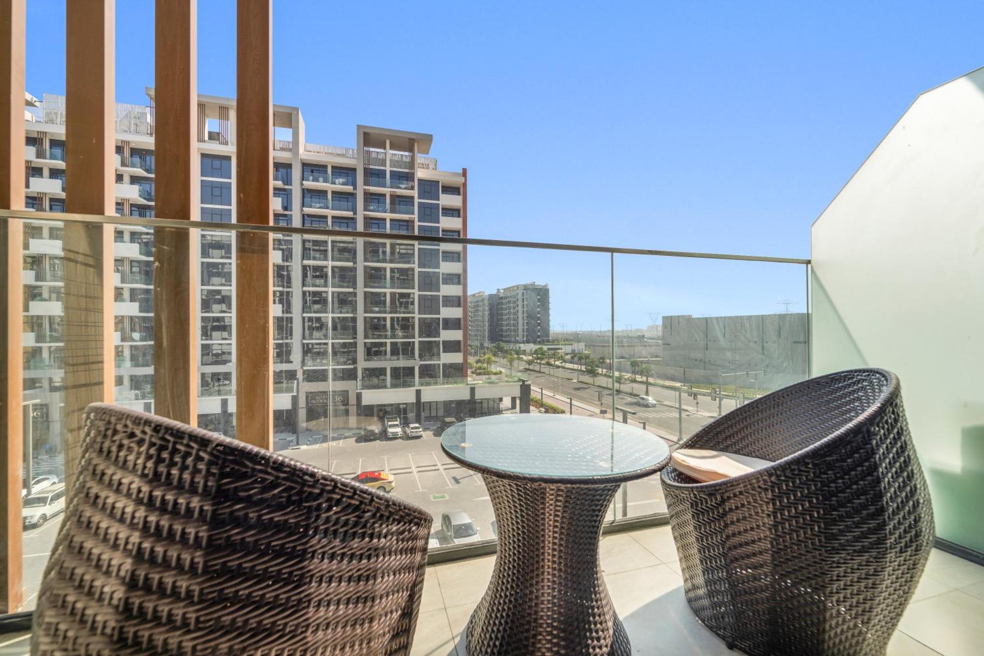 Apartment Azizi Riviera 24 Community View *