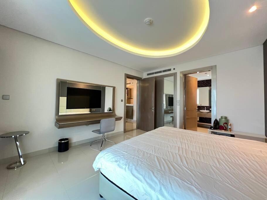 Apartment Luxurious & Modern 1br Damac Paramount Business Bay Dubai