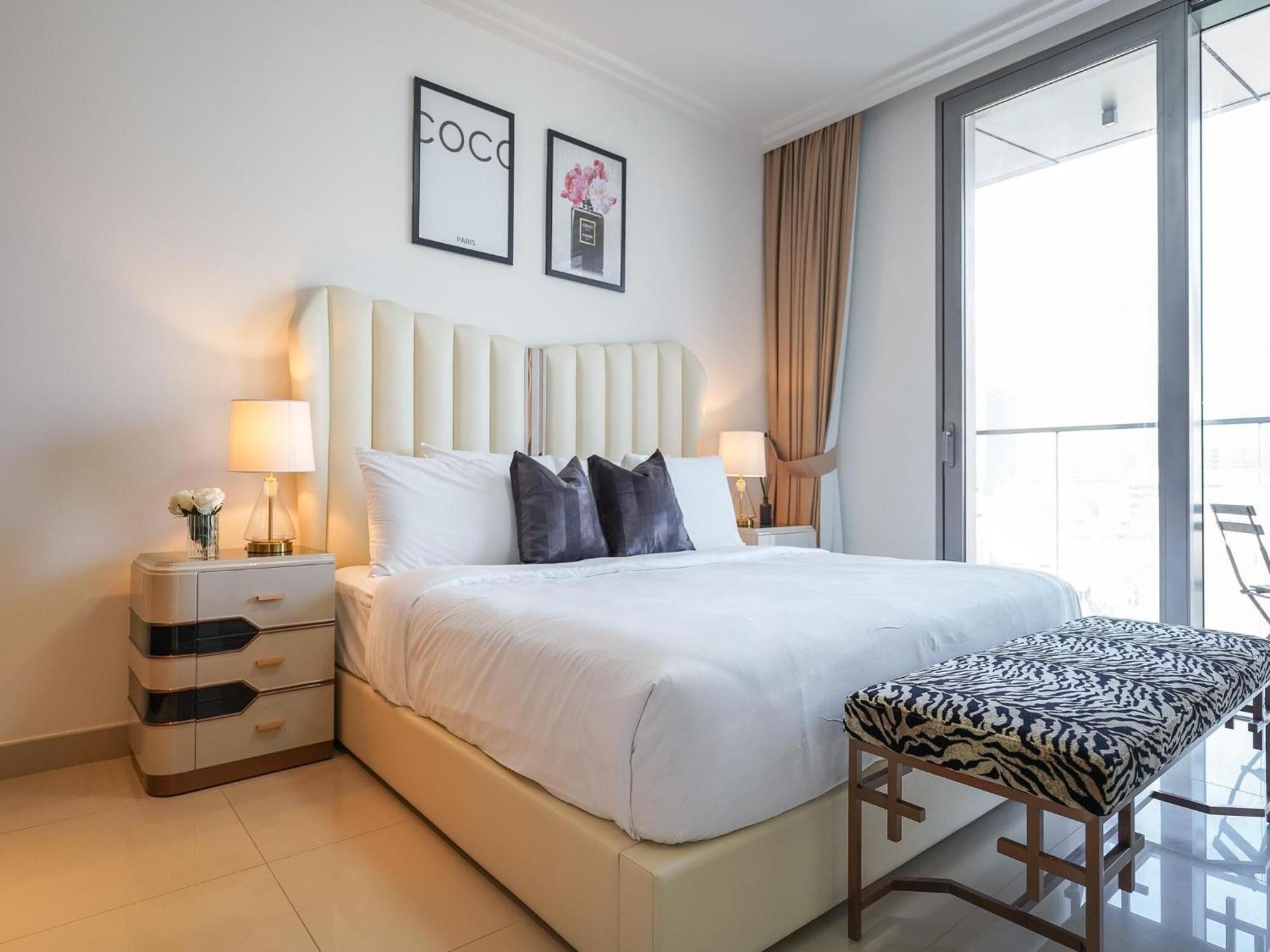 Luxurious Stylish Across Mall Burj Khalifa City Views Apartamento Dubai