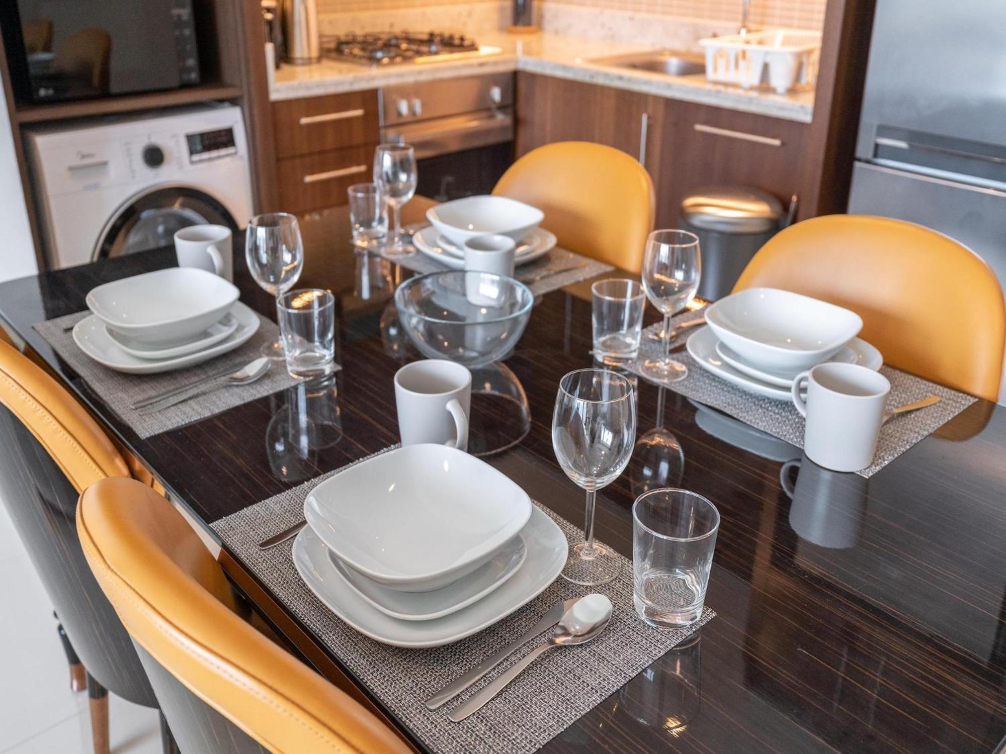 Luxurious Stylish Across Mall Burj Khalifa City Views * Dubai