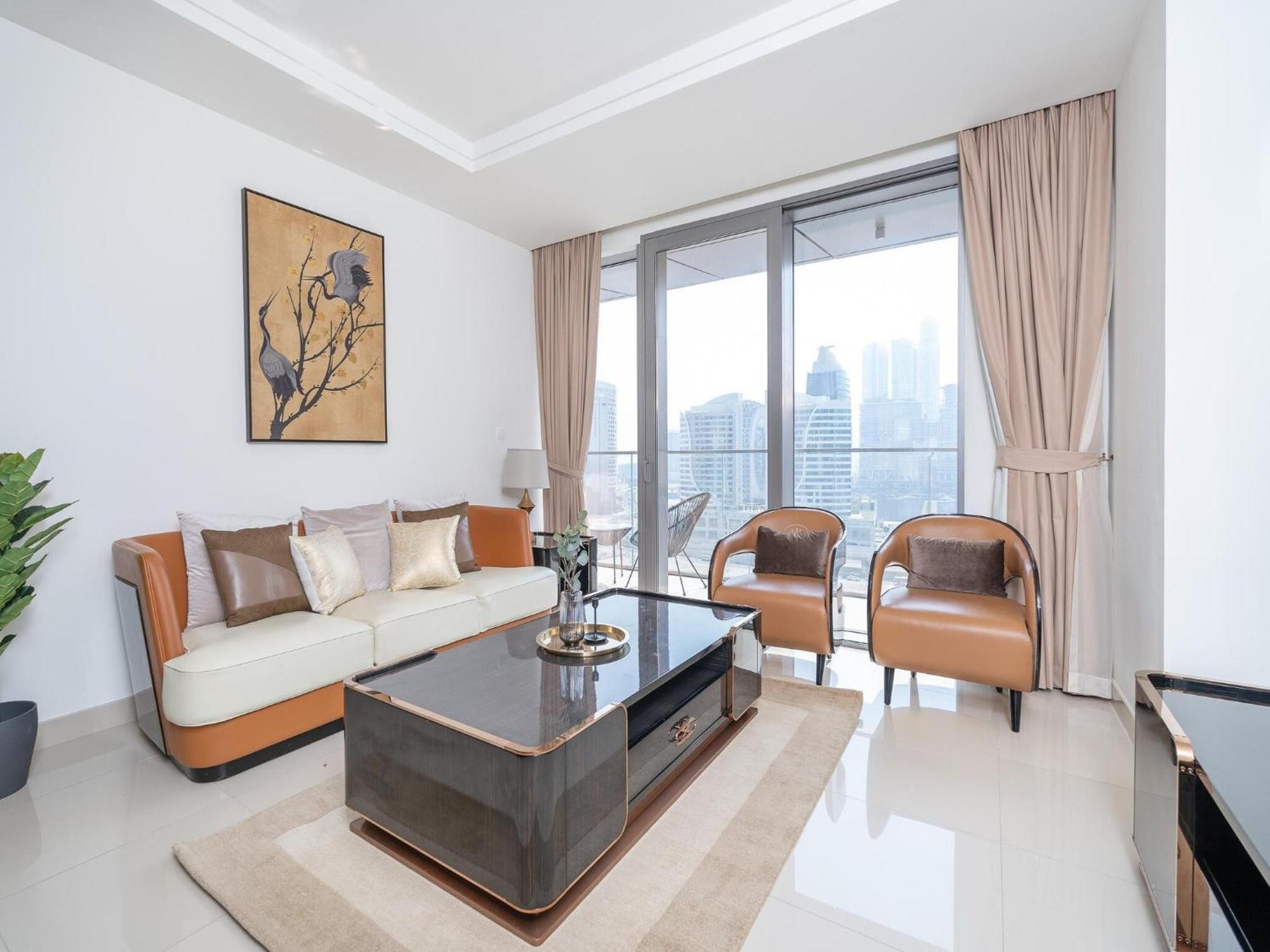 Luxurious Stylish Across Mall Burj Khalifa City Views