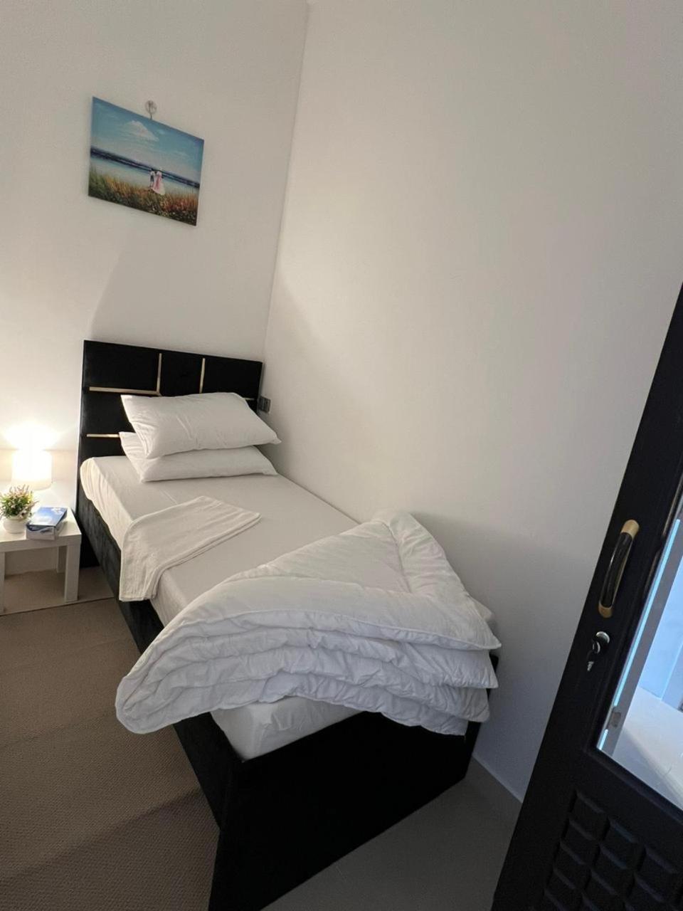 Apartment Four Stars