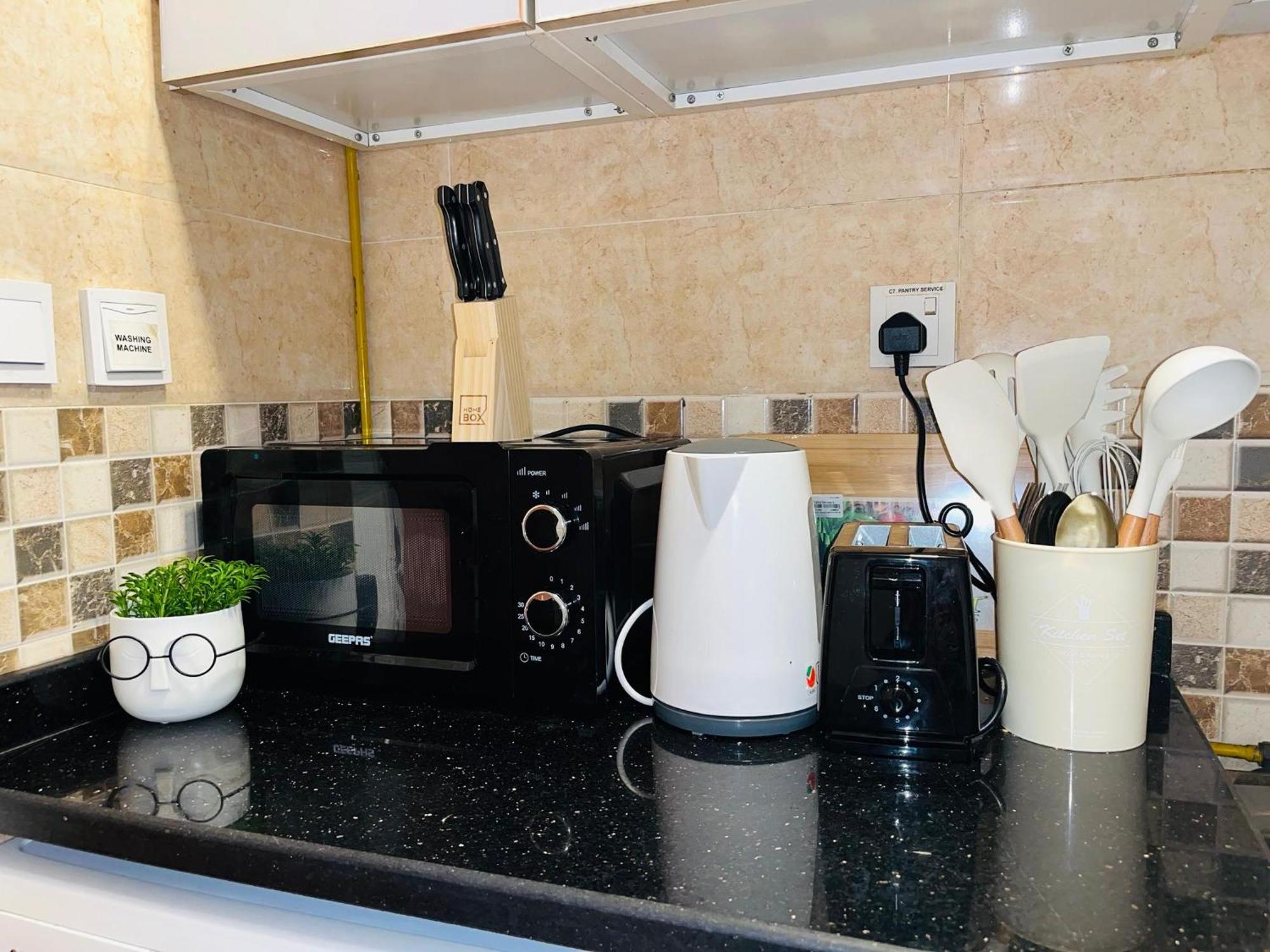 Aesthetically Designed Lavish Apt, Near Marina Daire *
