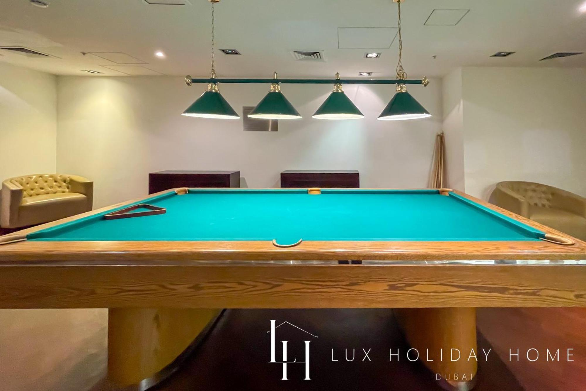 Lux The Shemara Marina View * Dubai