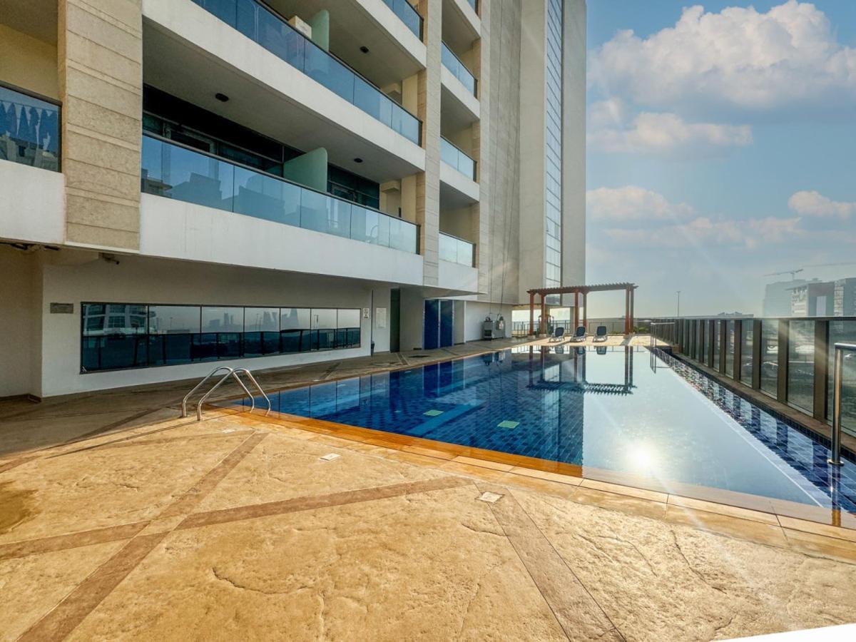 Apartment Chic 1 Bed Getaway In Al Jaddaf Easy Access