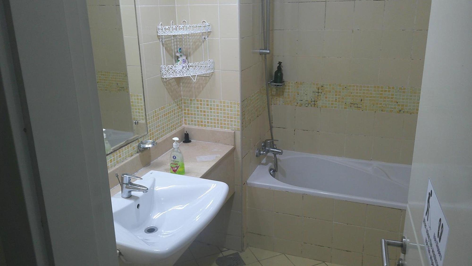 Ruby Star Private With Sharing Washrooms 426