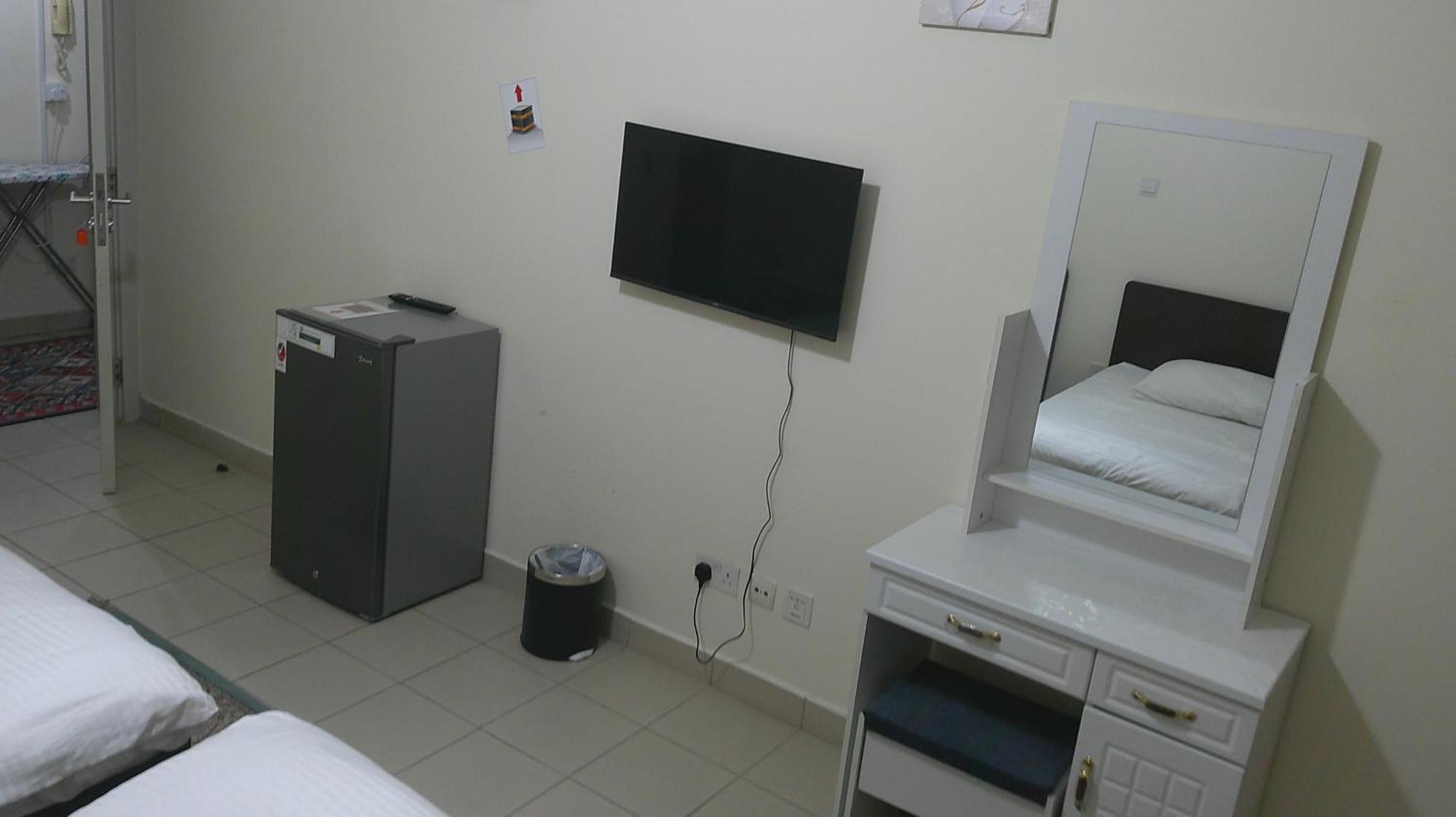 Ruby Star Private With Sharing Washrooms 426 Inn Dubai