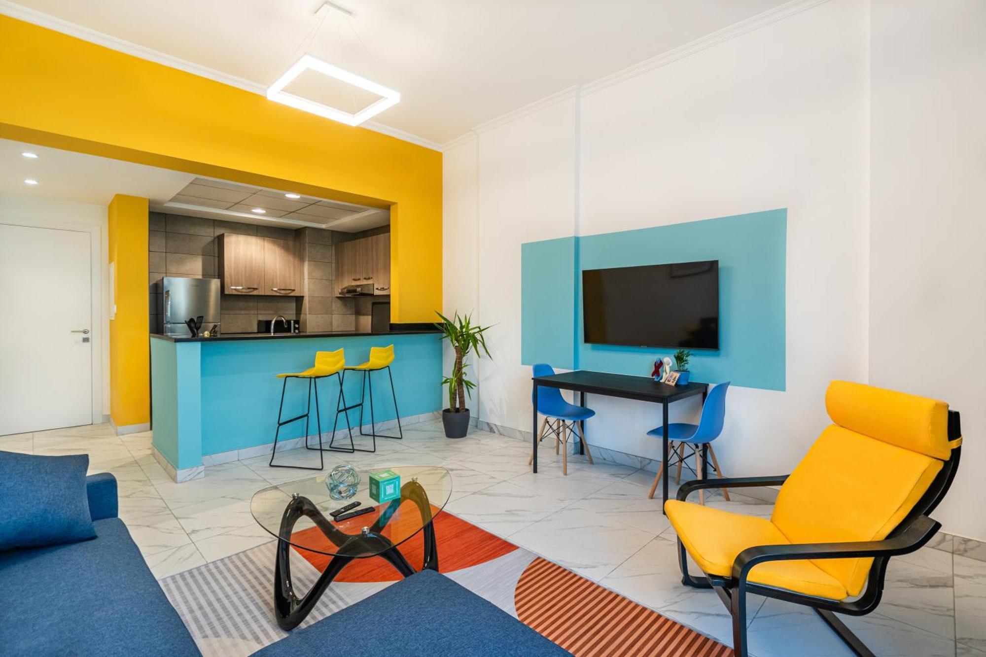 Izzzi Life Mint Aparthotel