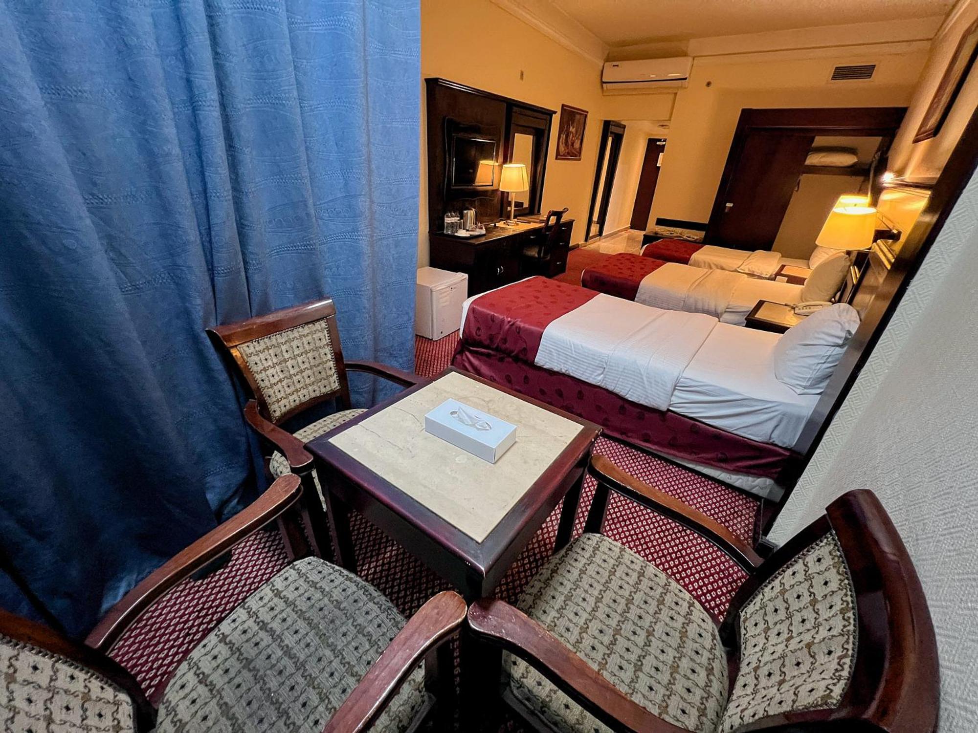 Hotel Claridge 3*