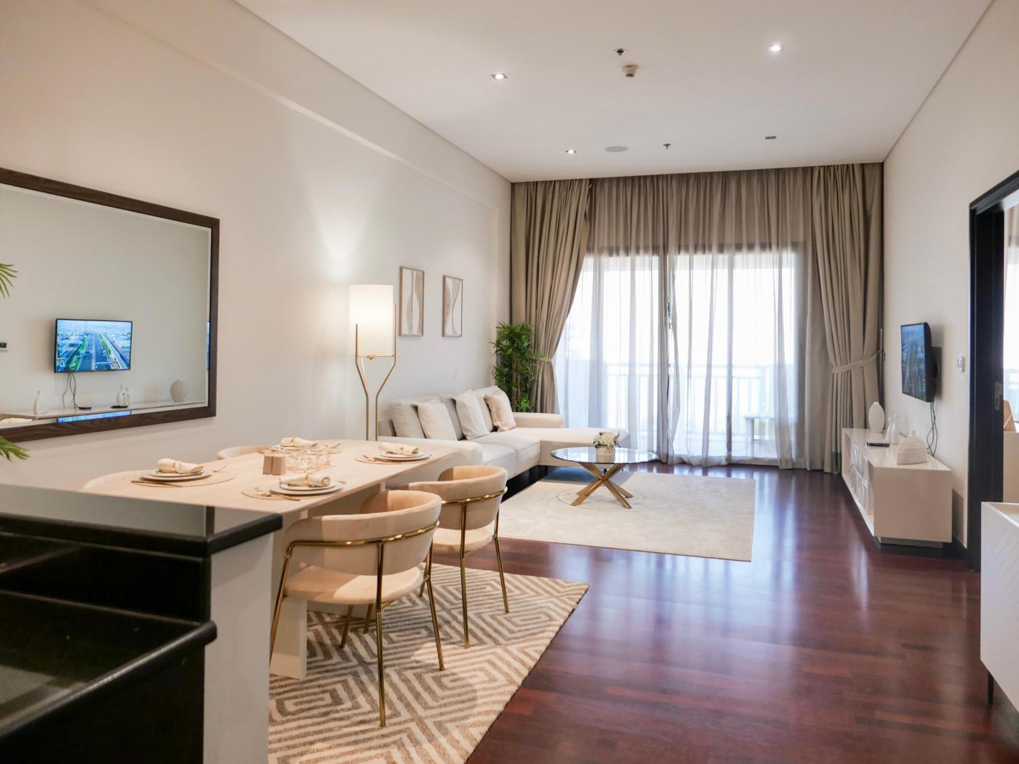 Apartment Elegant 1br Full Palm View At 5 Star *