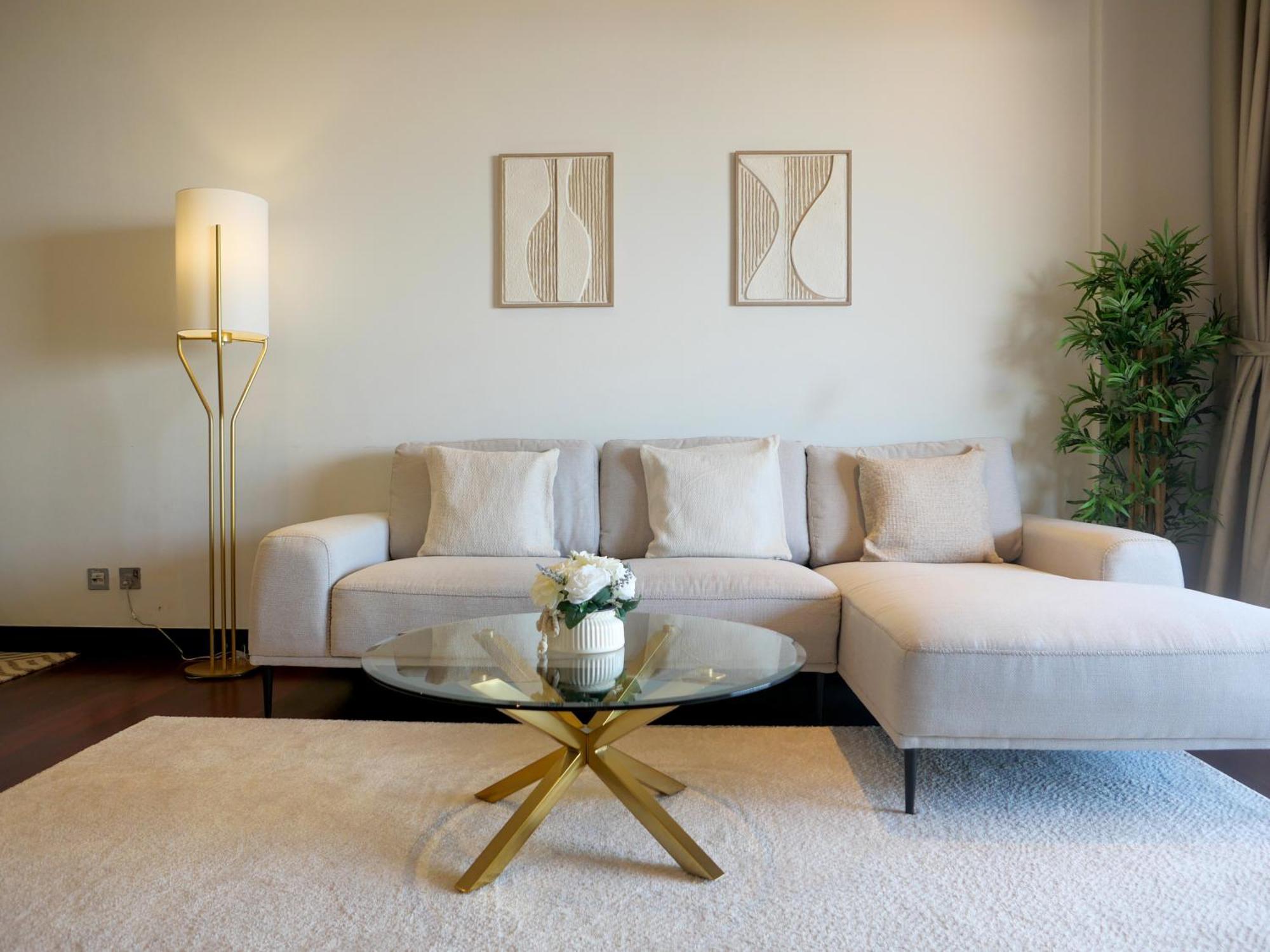Elegant 1br Full Palm View At 5 Star Apartment Dubai