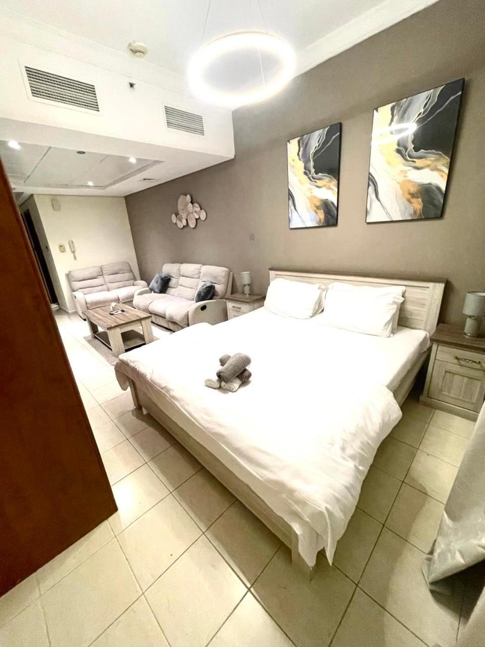 Ultimate Luxury Apt Near Metro! *