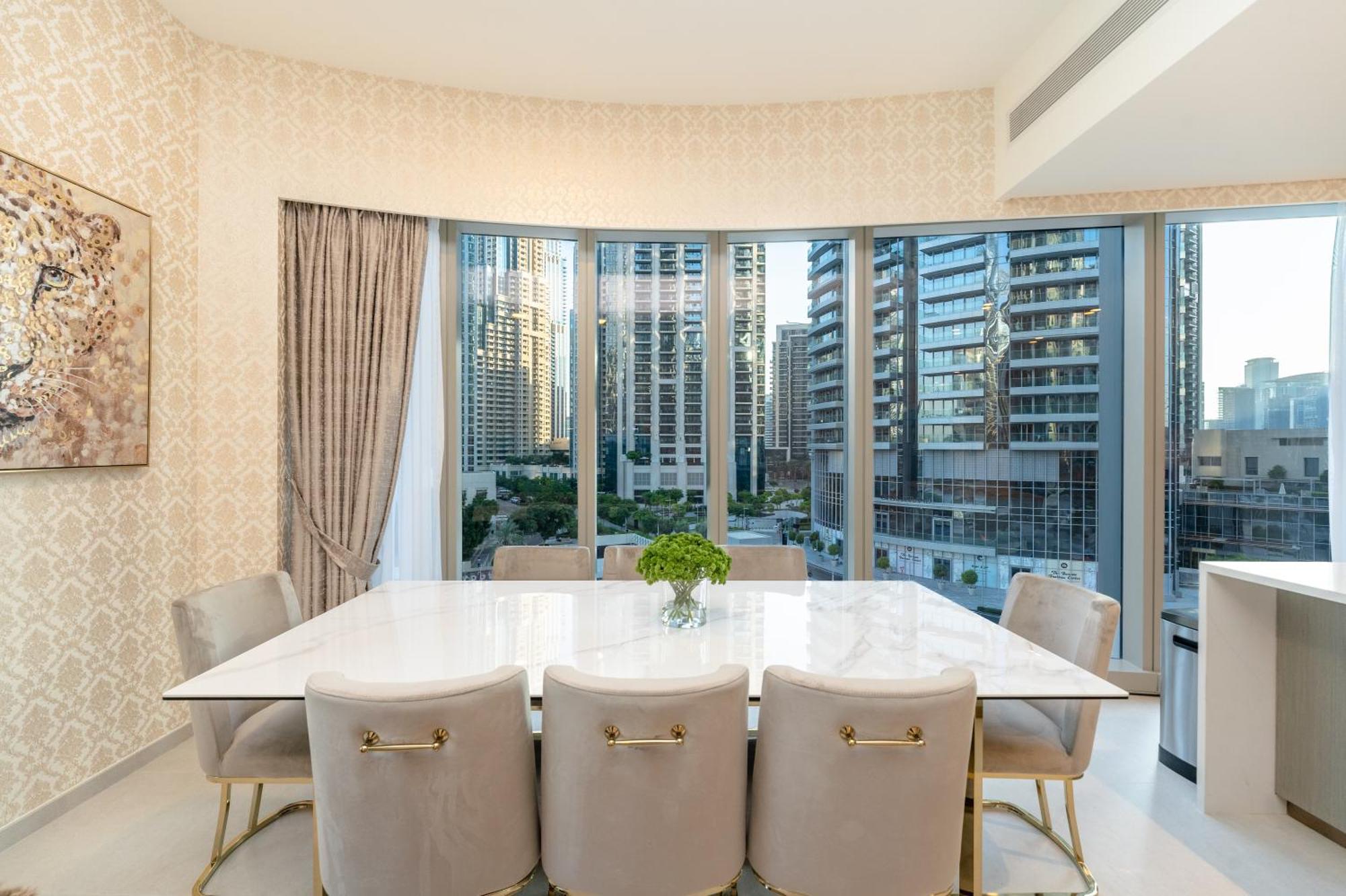 One Lux Grande Signature Residences Apartment