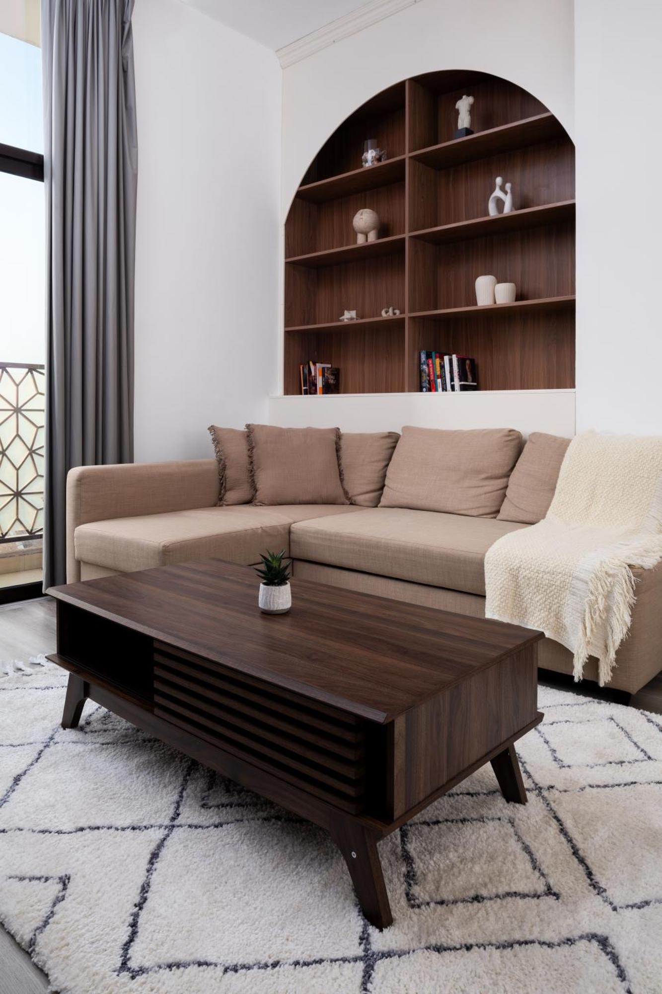 Waves - Elegant 1br Near Metro & Creek Harbour Dubai
