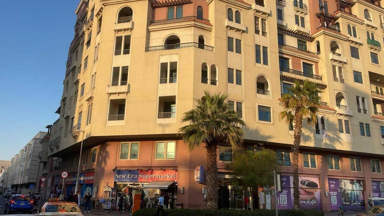 Apartment Four Stars Dubai