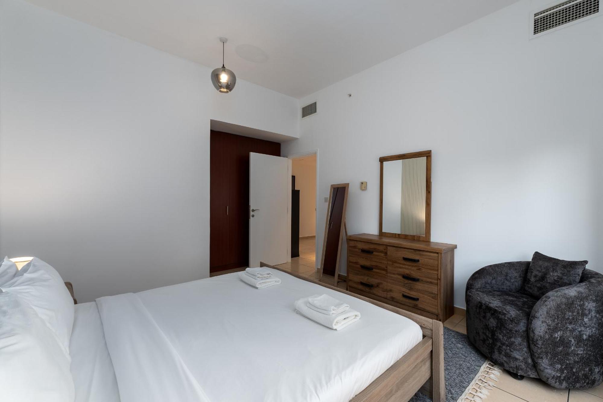 Sadaf 5, Jumeirah Residence, Jbr - Mint