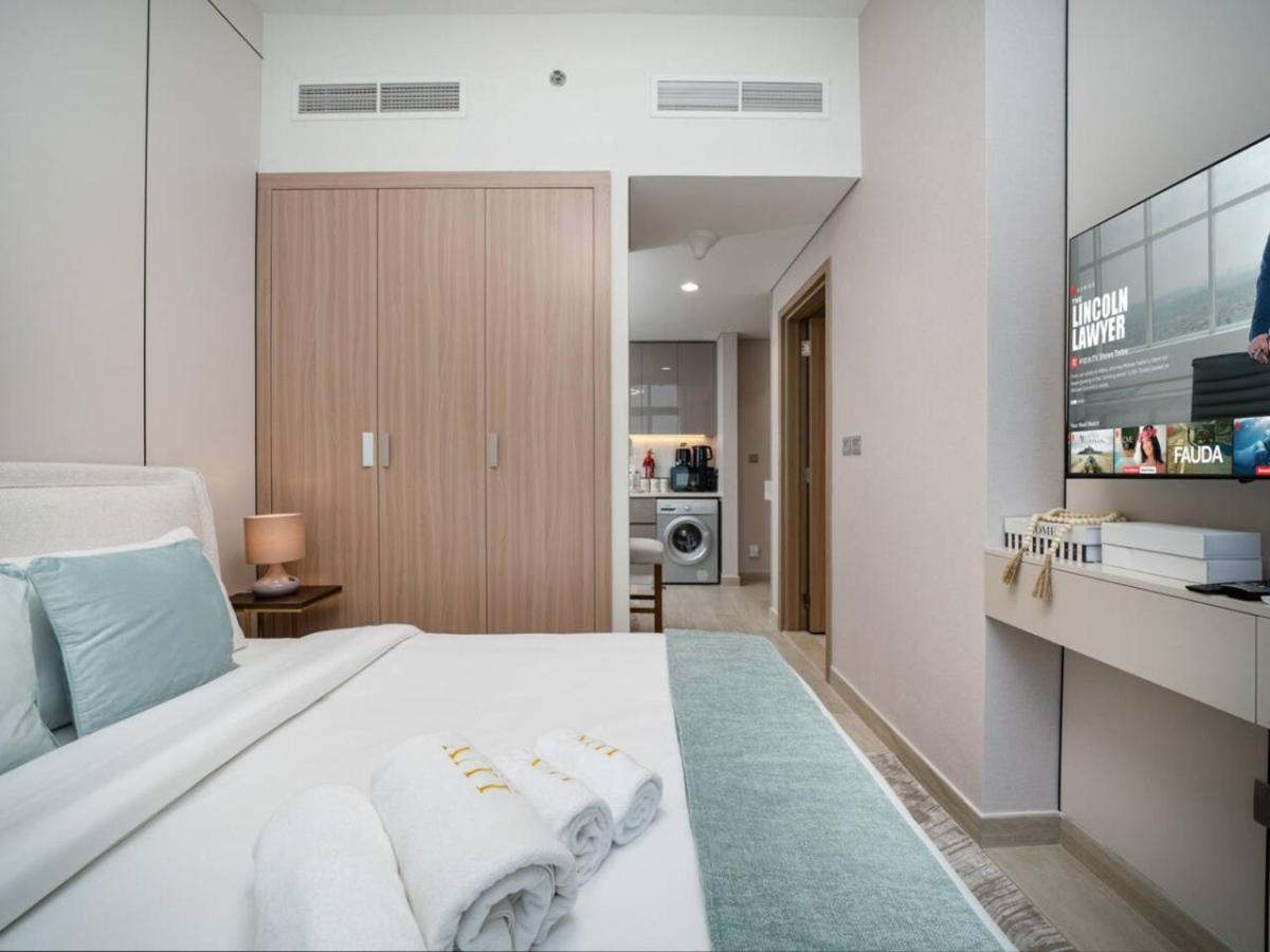 Elegant In Azizi Riviera With Luxury Amenities Apartment Dubai