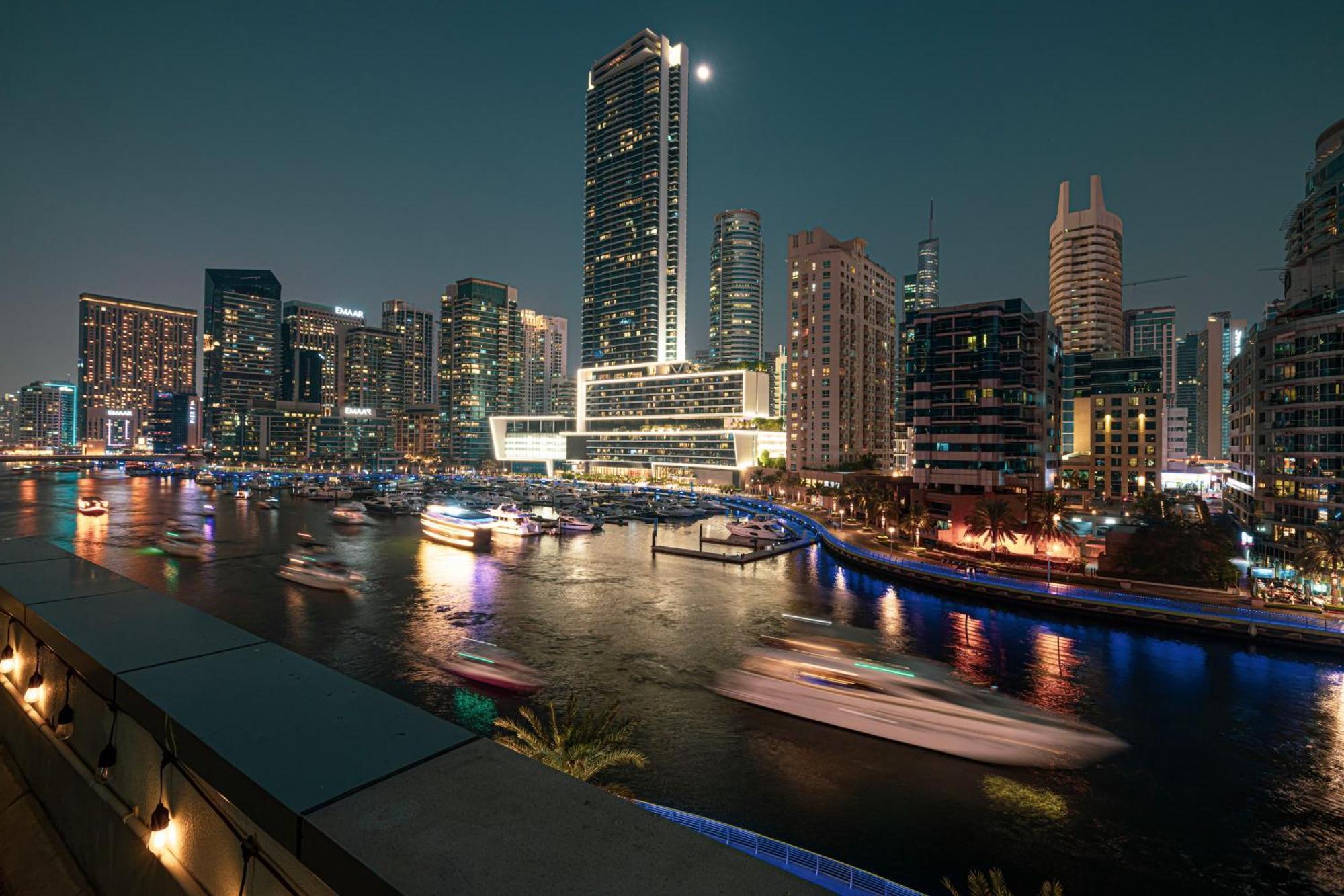 With Private Pool & Huge Terrace Overlooking The Marina Dubai