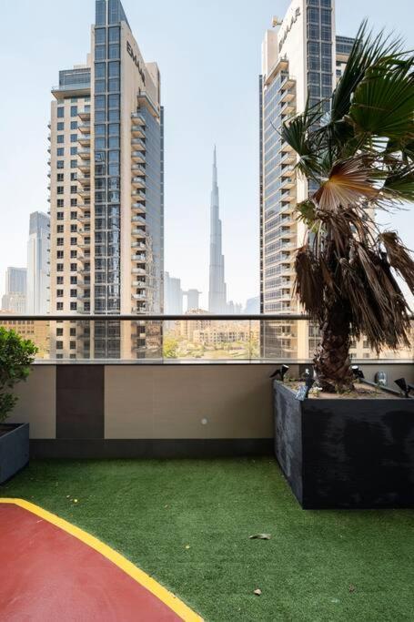 Spacious 1 Bed Huge Balcony Downtown Burj Khalifa * Dubai
