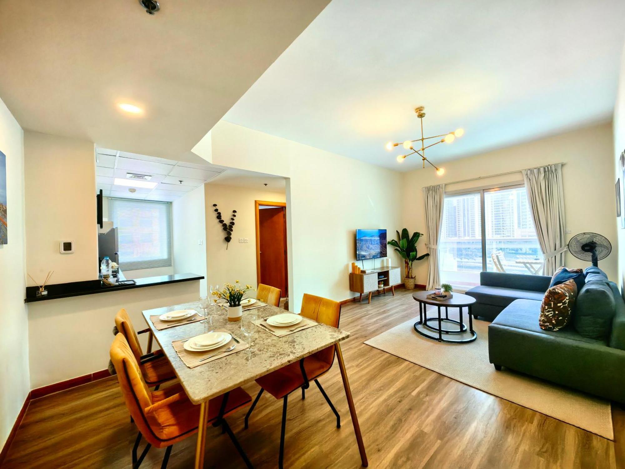 1 Bedroom Renovated In Marina Diamond 3 Close To Tram And Metro * Dubai