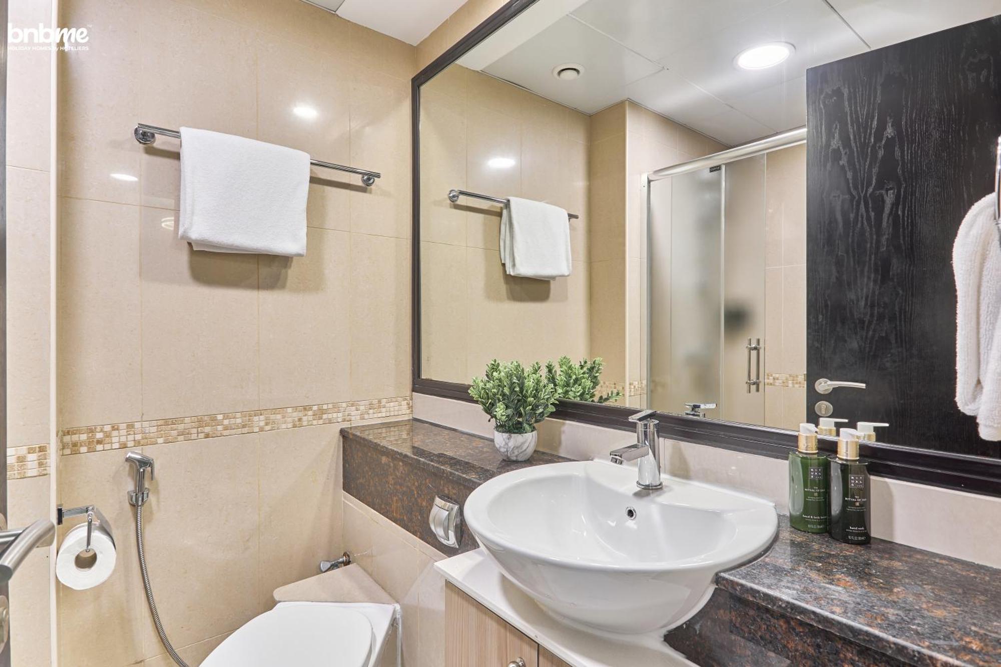 Bnbmehomes - Gold Crest Views 2 *
