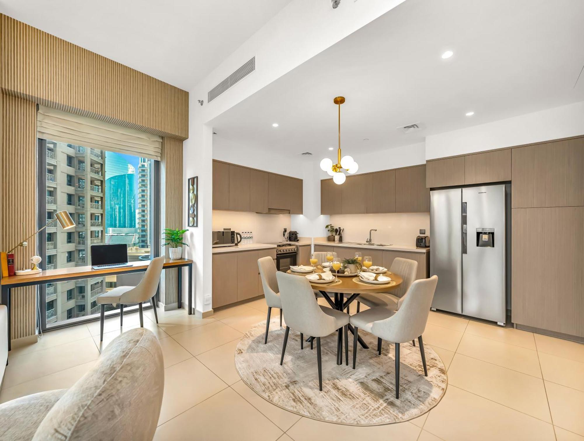 Luxurious & Spacious 2br L Burj & Fountain Views L Walk To Mall L Pool L Gym