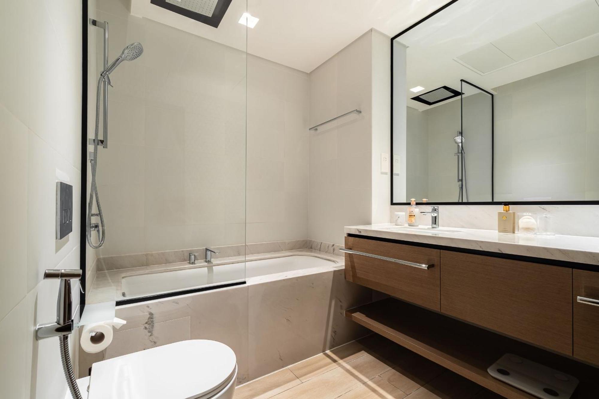 Guest Ready Creek Harbour Apartment Dubai