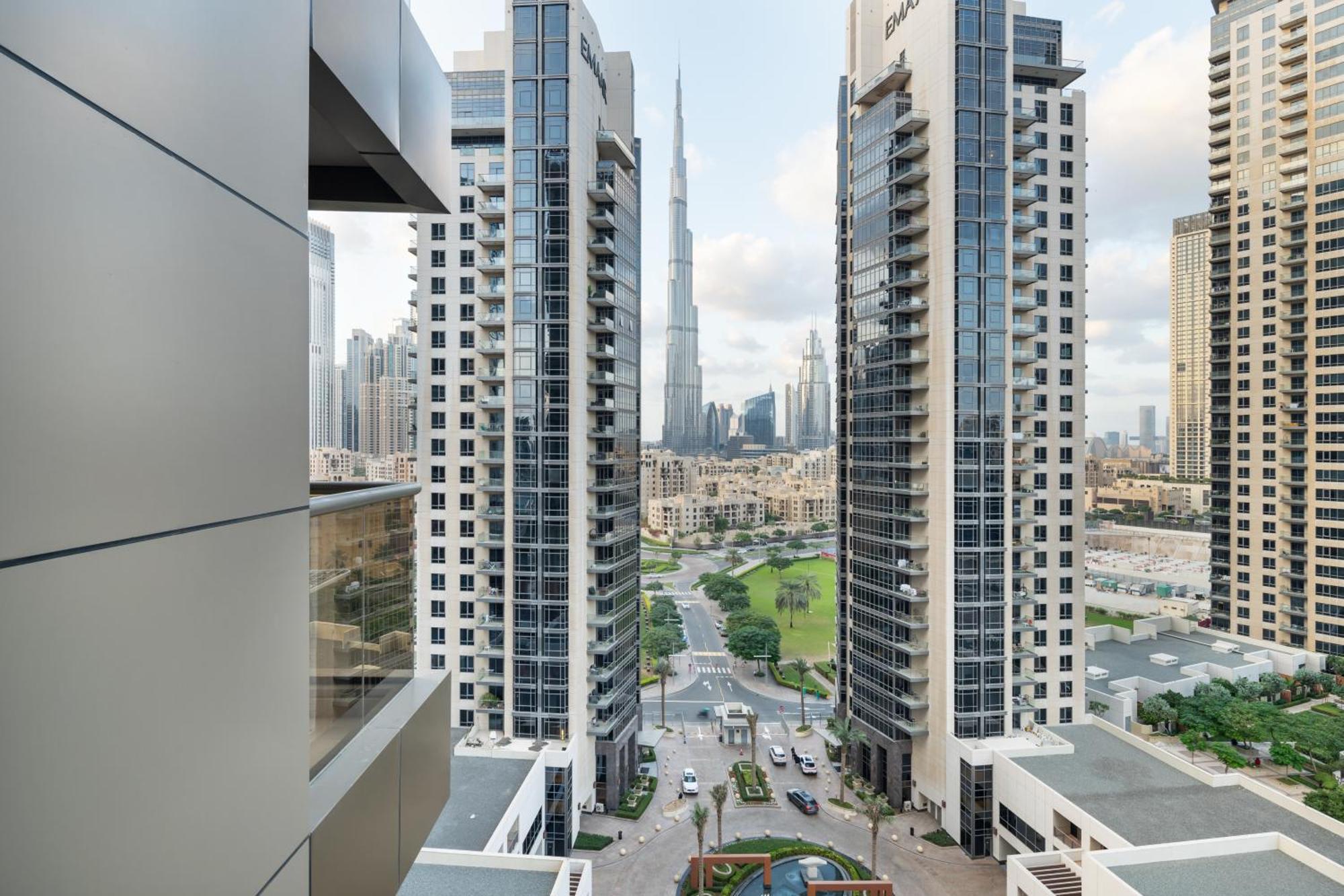 Burj Khalifa View 1 Bedroom Holiday home