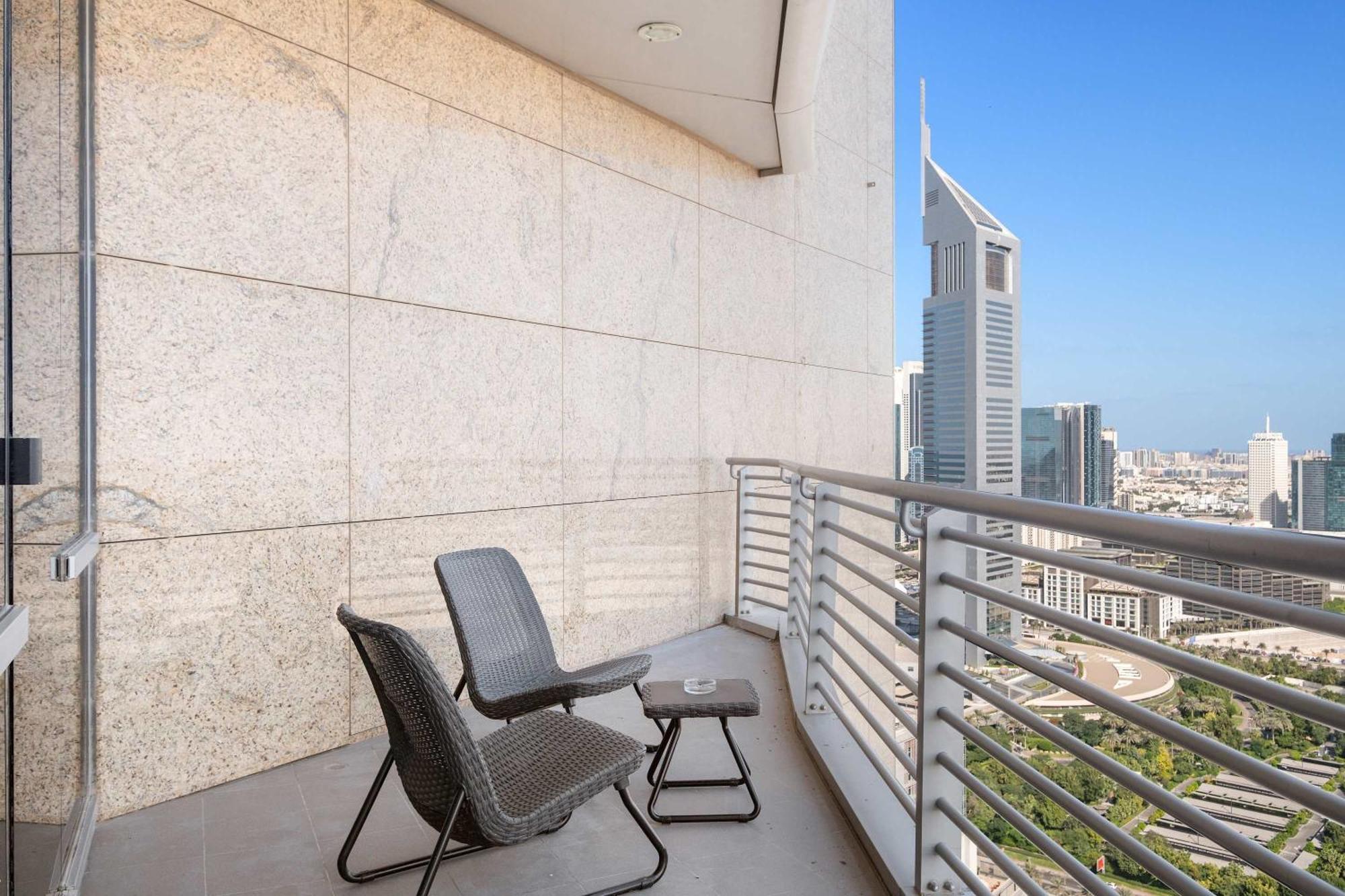 Apartment Silkhaus Gallery At Sky Gardens In Heart Of Difc