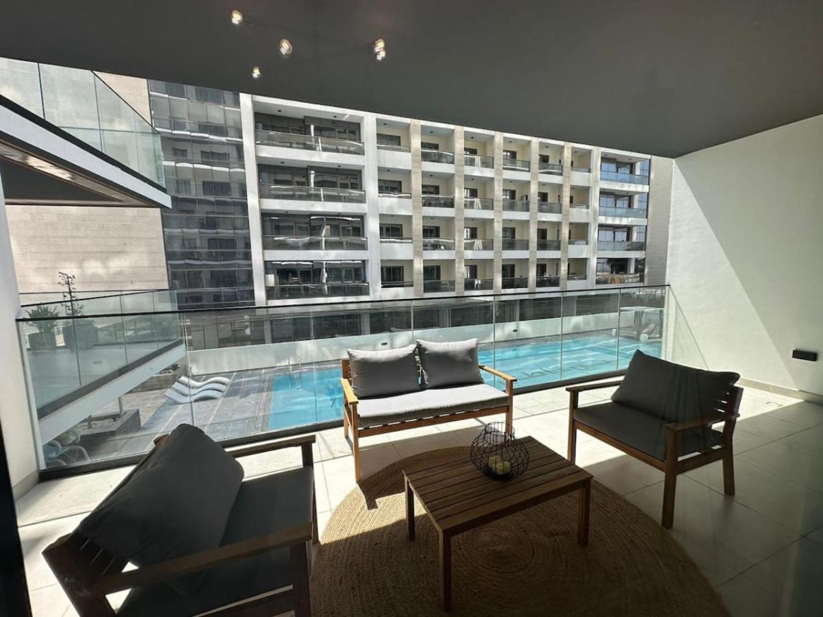 Spacious 1br In Binghatti Creek