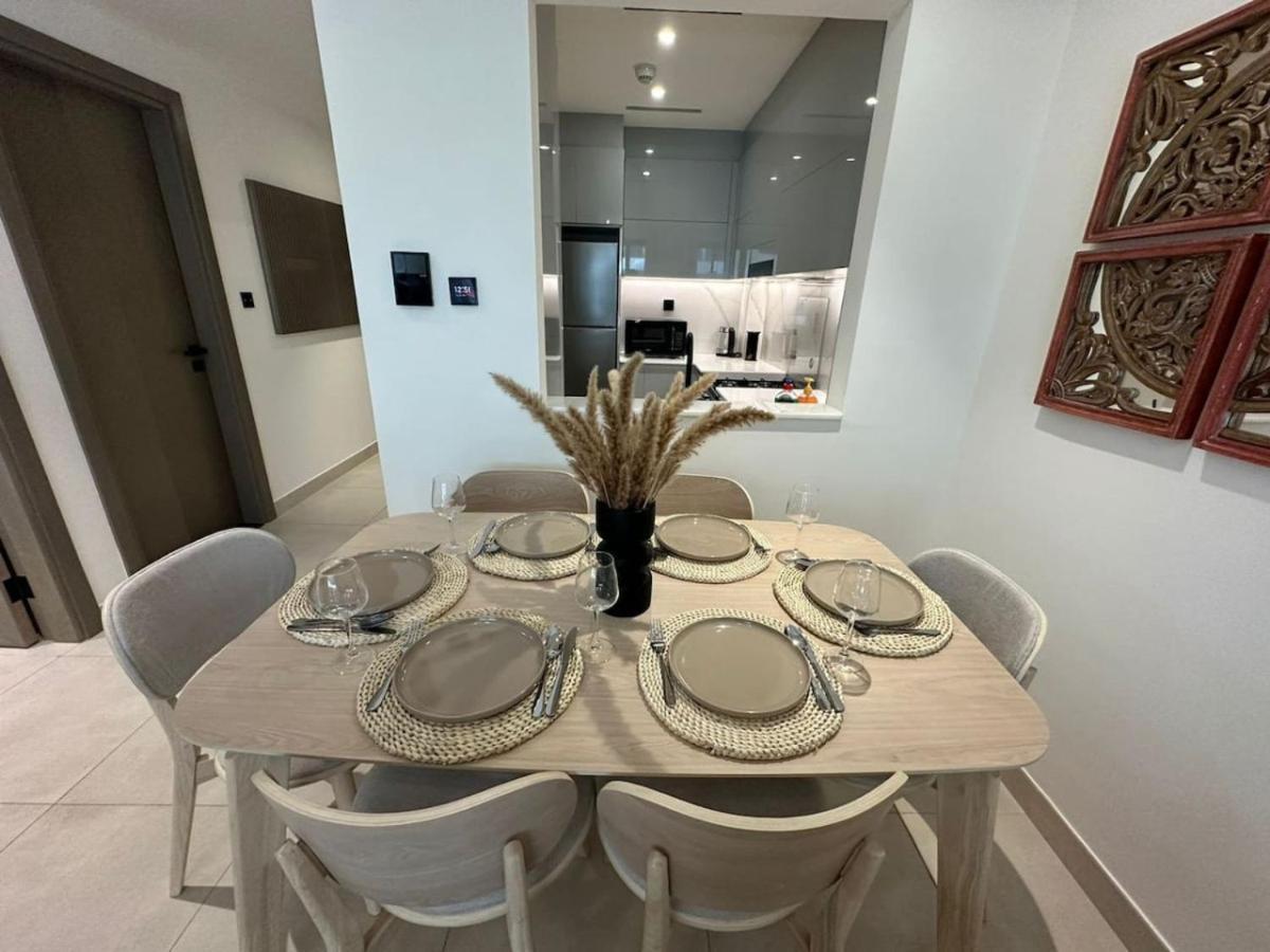 Apartment Spacious 1br In Binghatti Creek Dubai