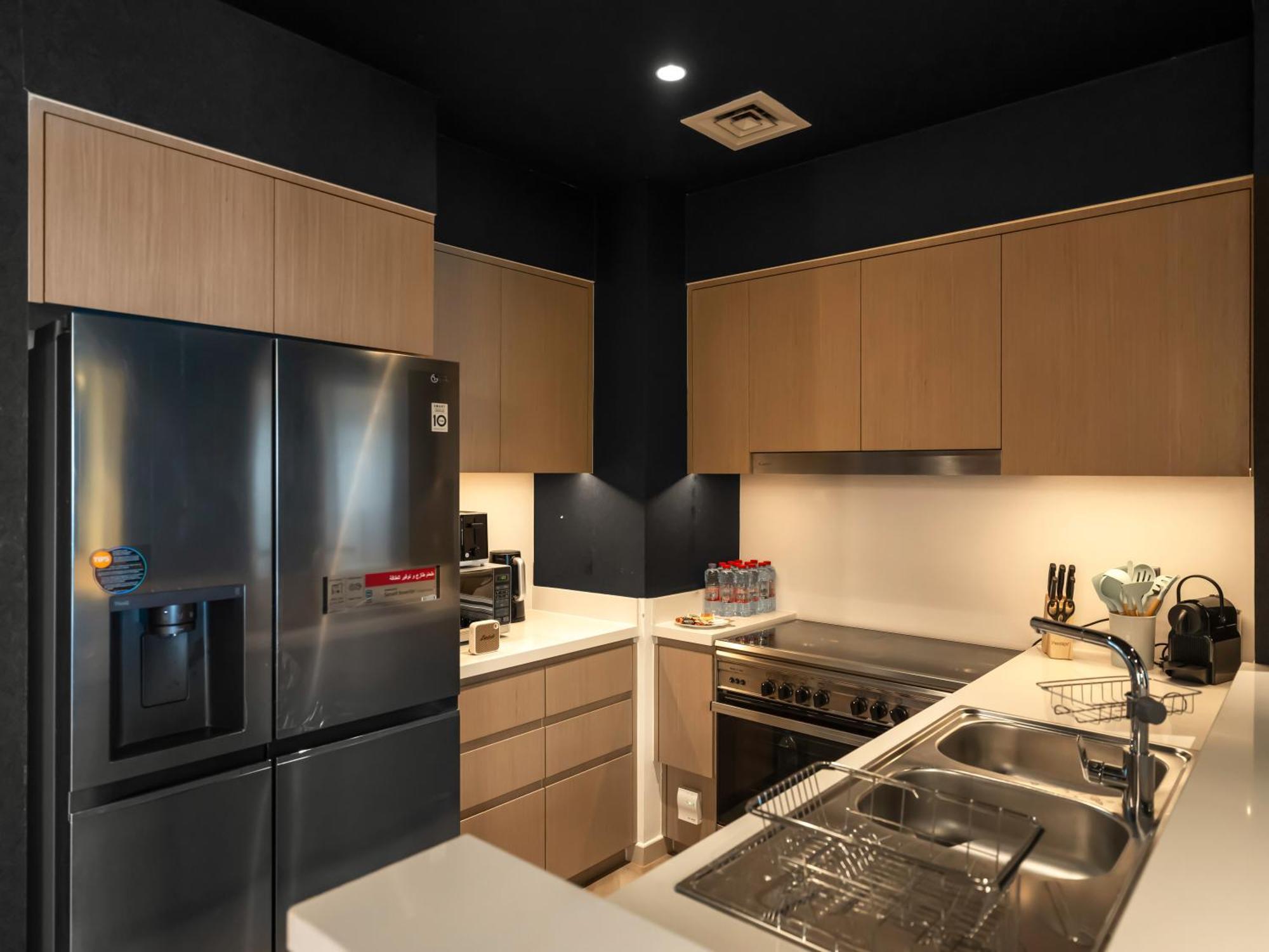Glamorous Full Fountain View High Floor 4 Bedroom Daire
