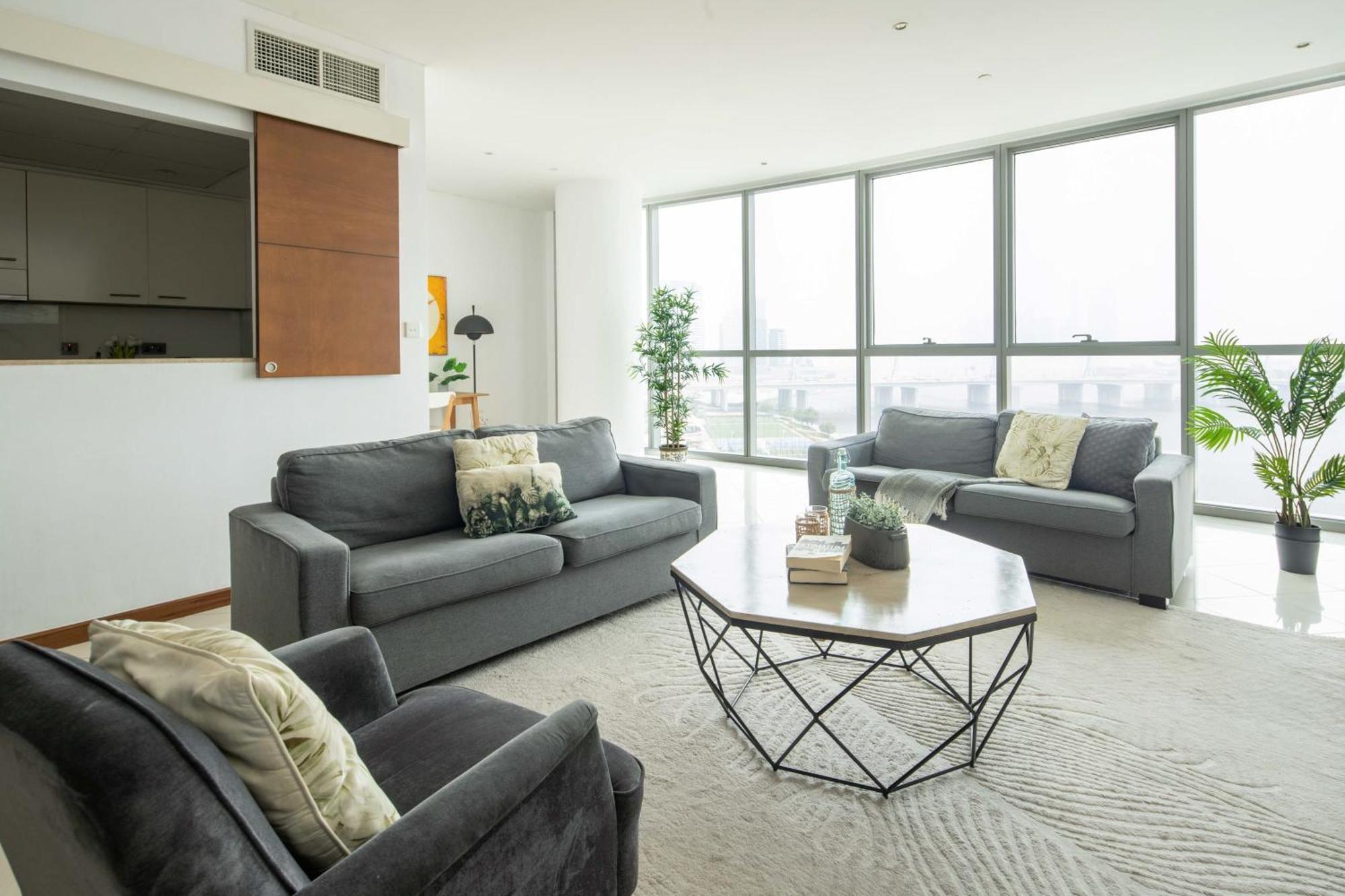 Apartment Frank Porter - Marsa Plaza North Dubai