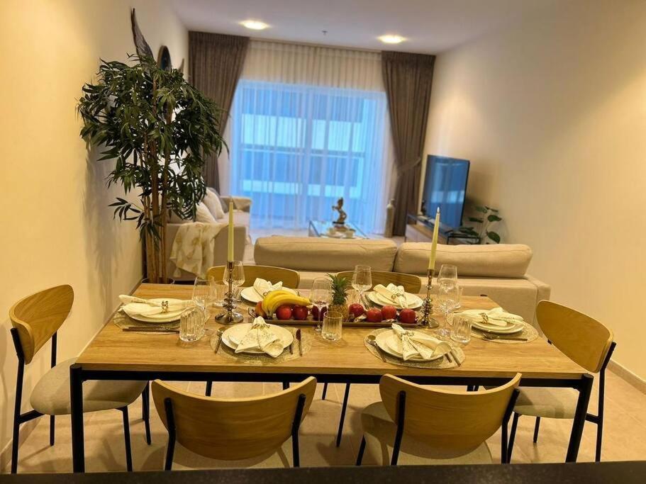 1bhk In Marina Near Tram Apartment *