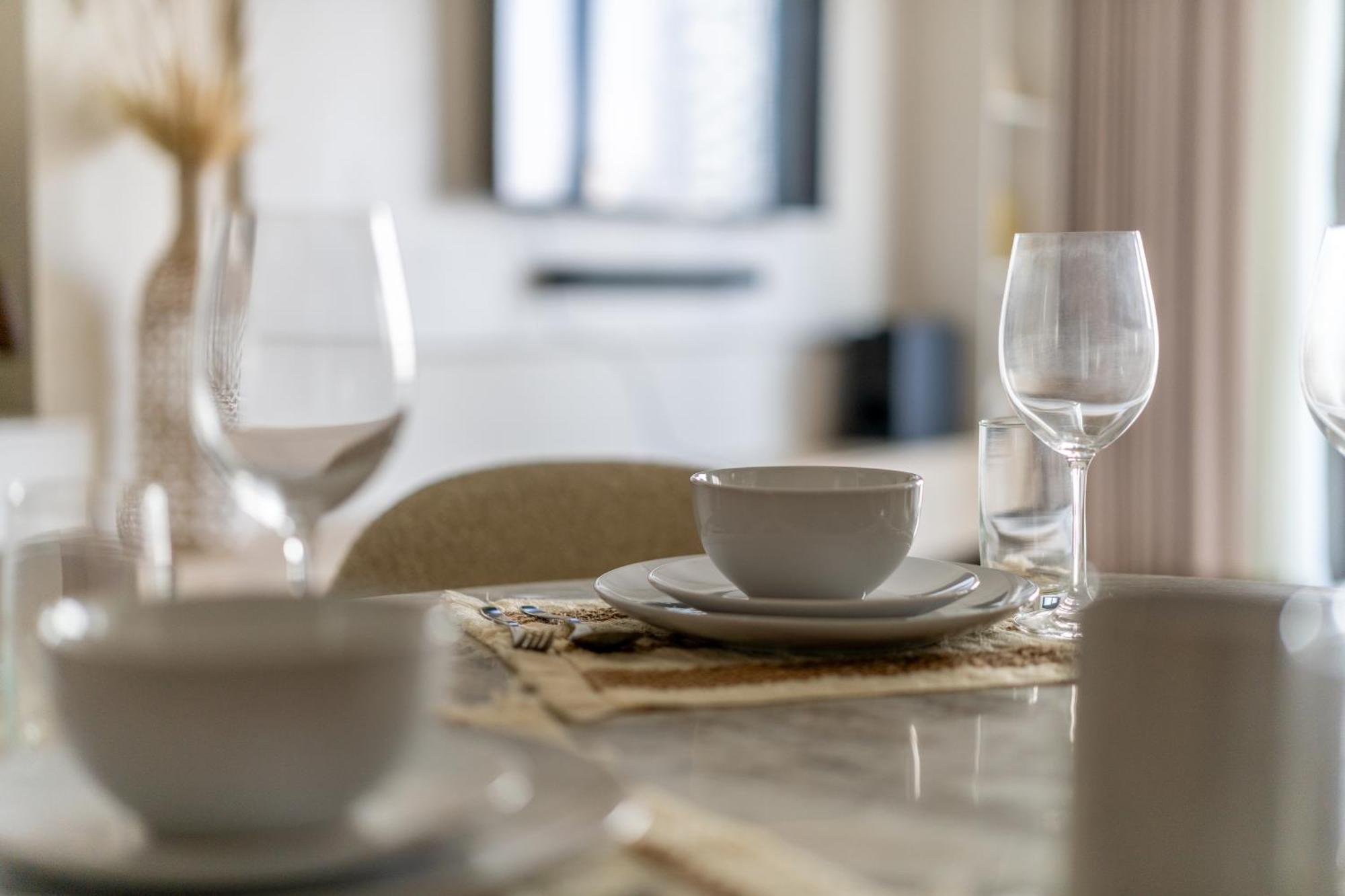 Apartment Burj Khalifa View Luxury Steps From Mall Dubai