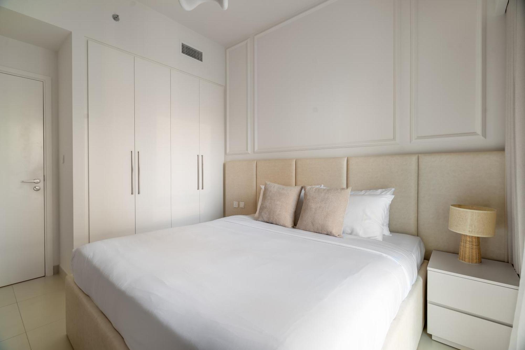 Apartment Burj Khalifa View Luxury Steps From Mall