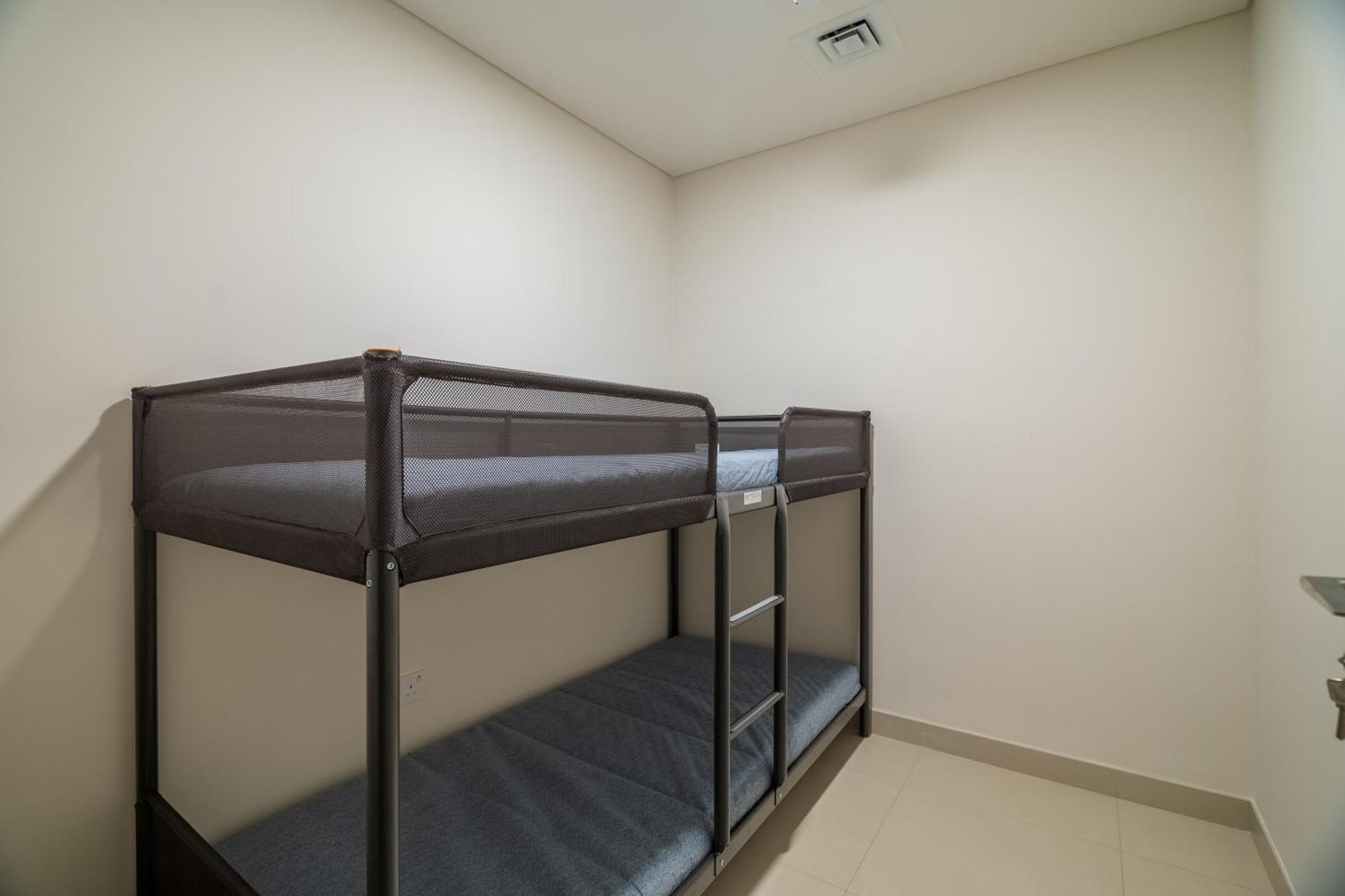 Apartment Burj Khalifa View Luxury Steps From Mall *