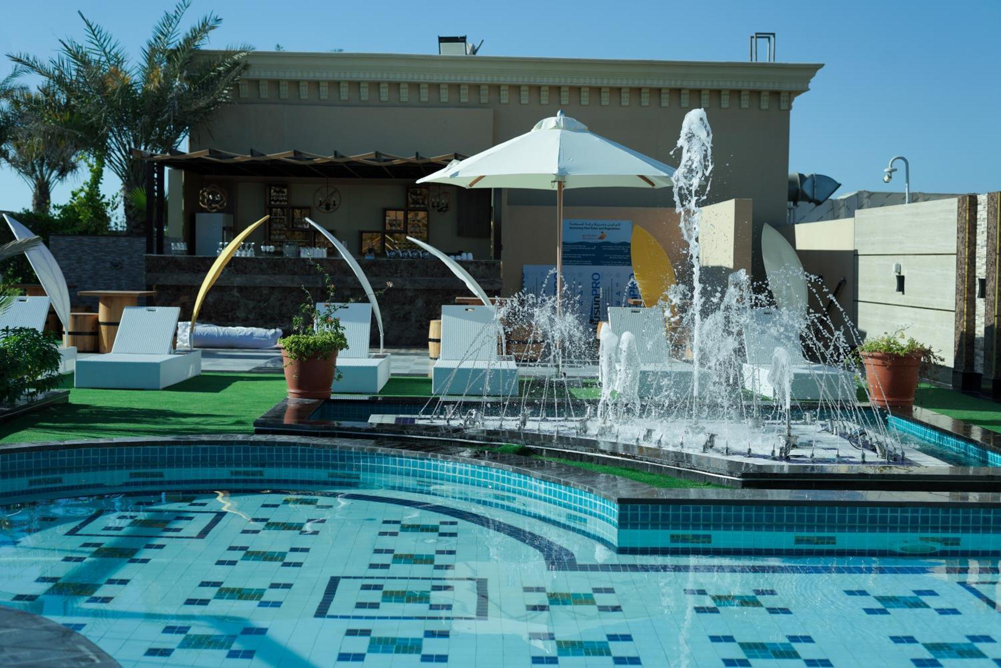 Hotel La Zona Continental 4*