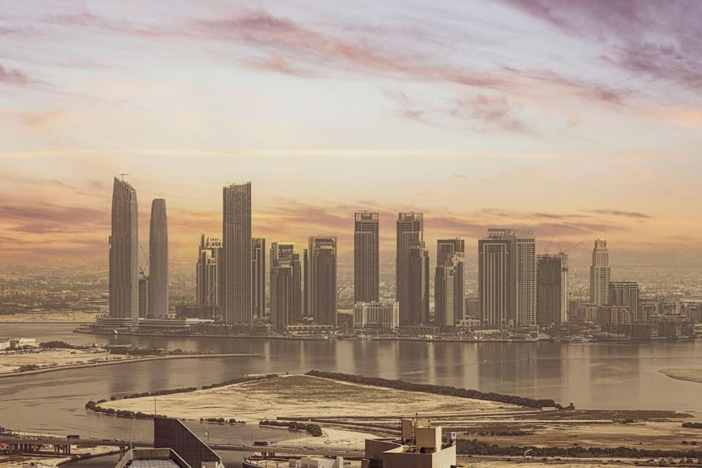 Lux - Super High Floor I 1 Min Mall Apartamento Dubai