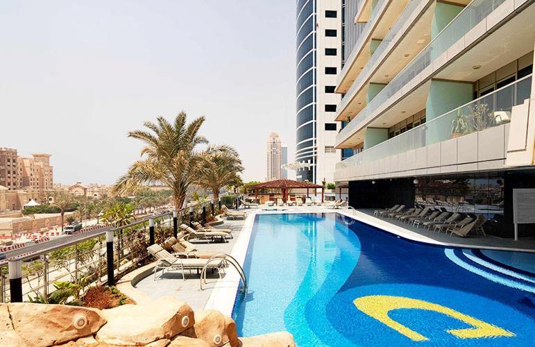 The Luxe Marina Experience - Stylish 2br With Sweeping Balcony Views For Total Relaxation Apartment Dubai