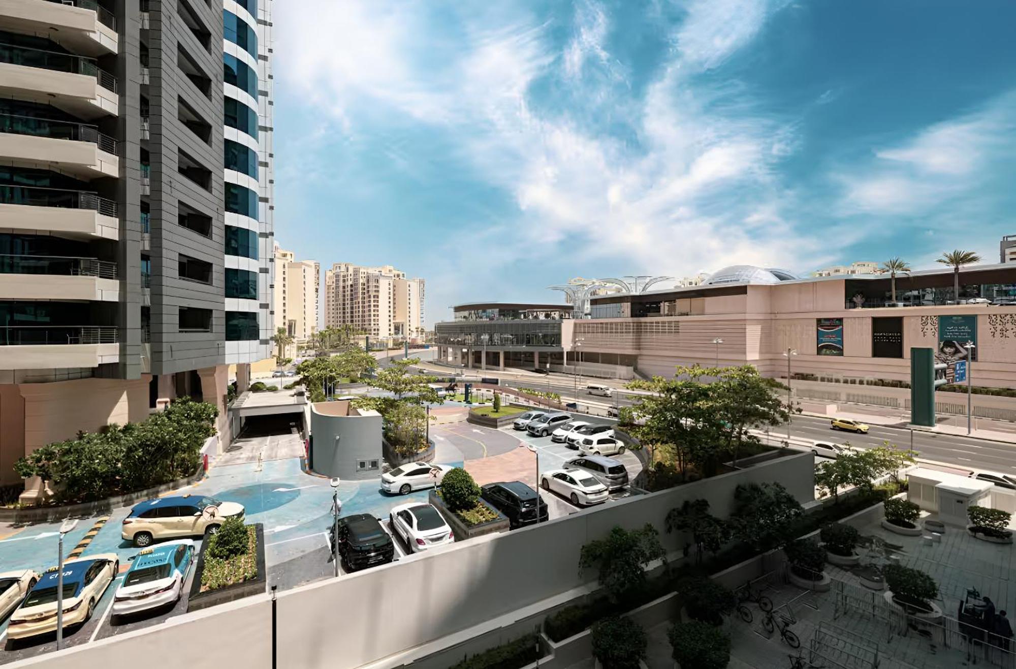 Palm Jumeirah - Private & Free Infinity Pool Daire