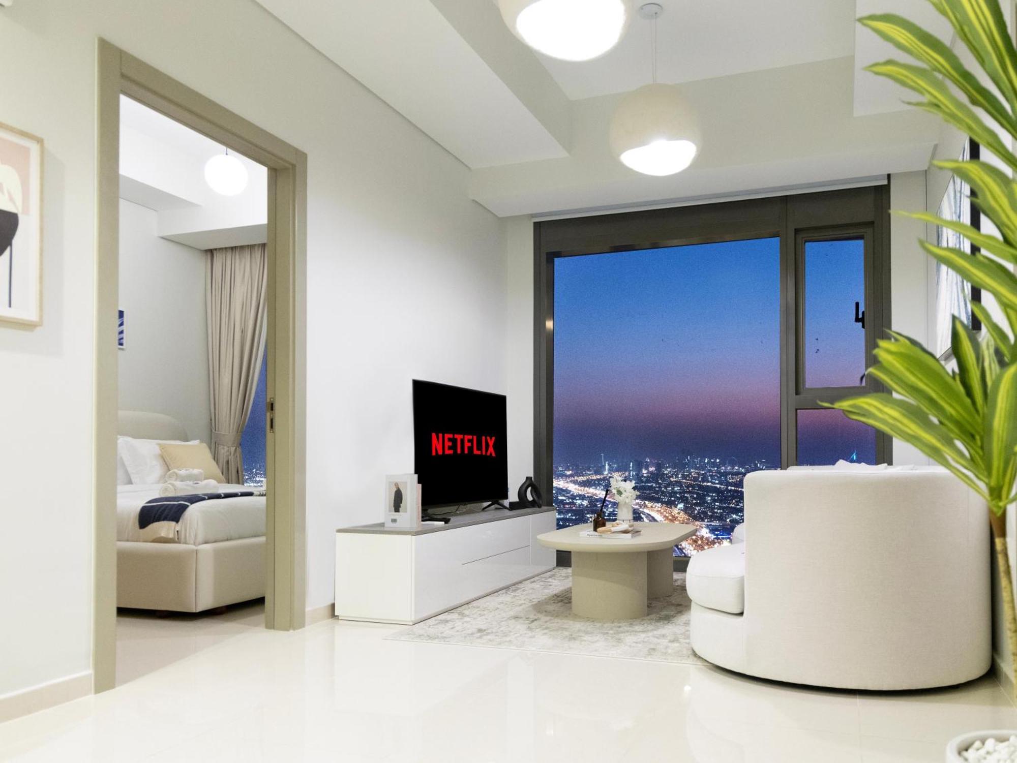 Daire Skyline Elegance - 2br High Floor - 5min Mall *
