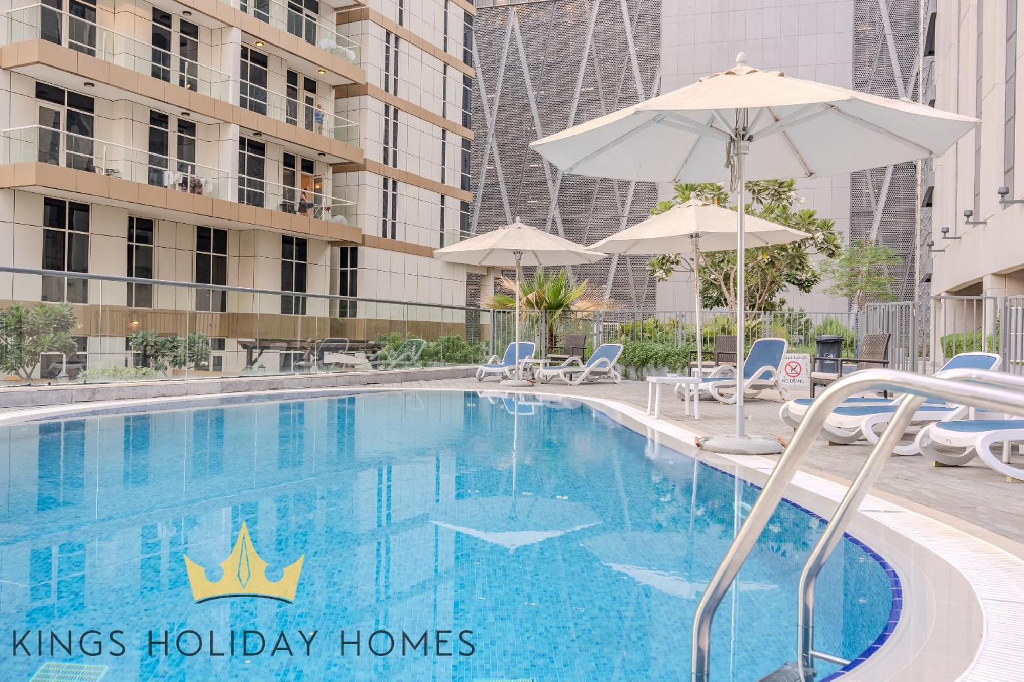 Luxury Dunya Tower Burj Khalifa St Kings Guest house Dubai