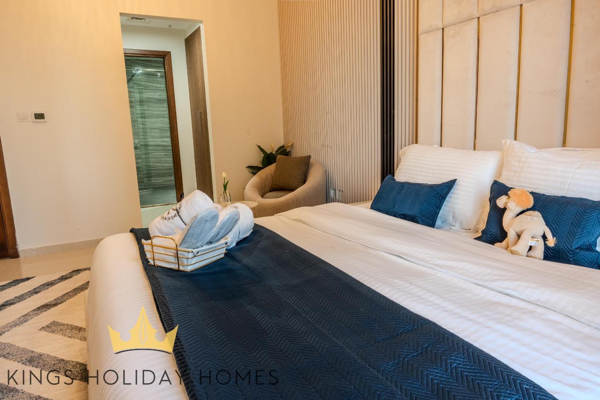 Luxury Dunya Tower Burj Khalifa St Kings Dubai