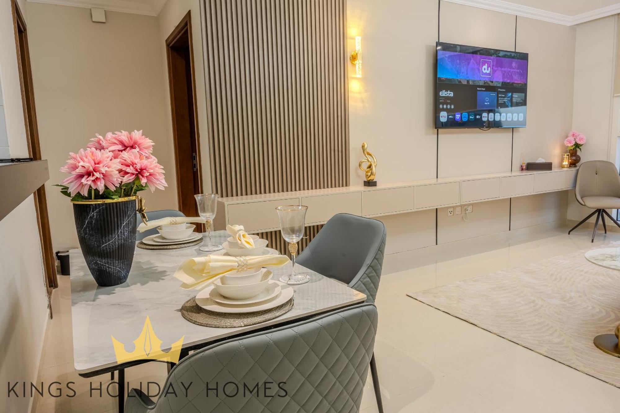 Luxury Dunya Tower Burj Khalifa St Kings Guest house Dubai