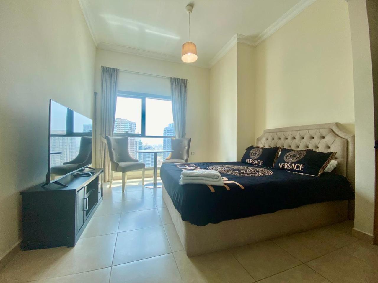 Apartment Cosy In Marina Dubai